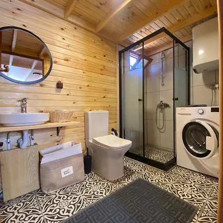 ヴィラ Gunesinevi Sakura Suites